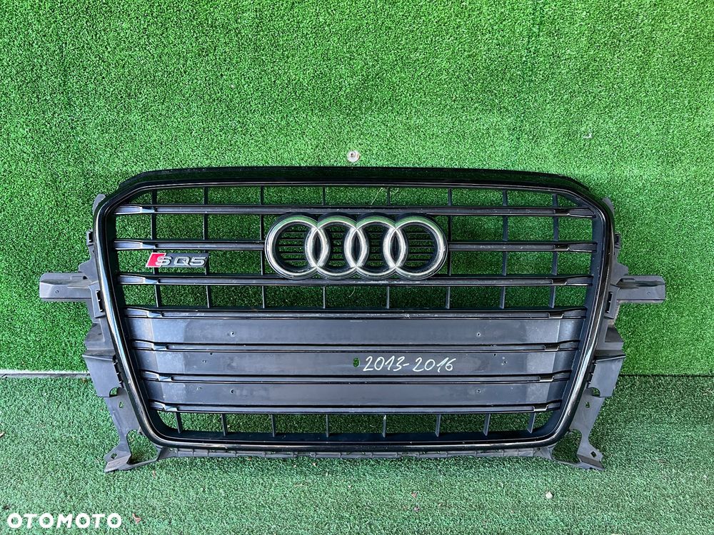 Atrapa, grill AUDI SQ5 8R0 13-16 - 1