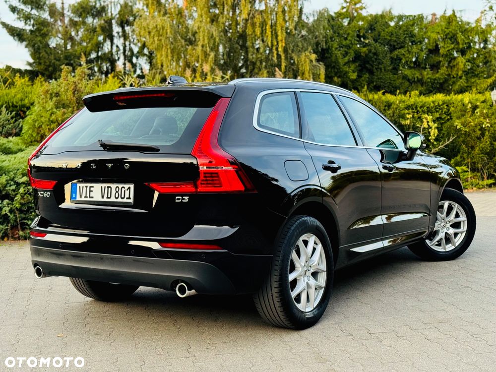 Volvo XC 60 D3 Momentum Pro - 34