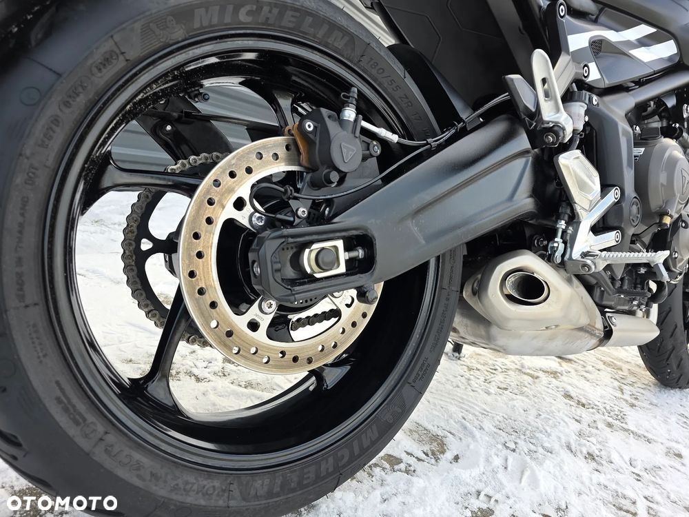 Triumph Trident - 20