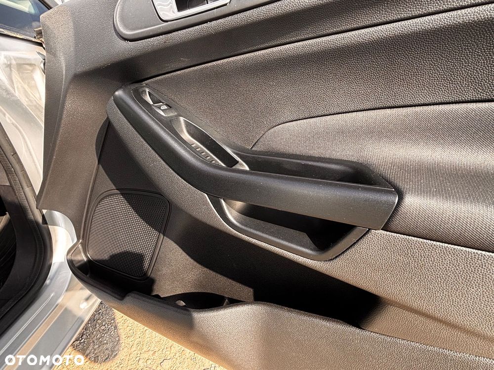 Ford Fiesta 1.4 Trend - 23