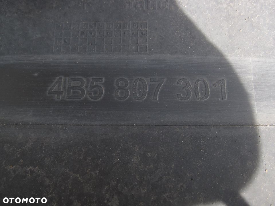 Audi A6 C5 zderzak tylny tył 4B5807301 - 5