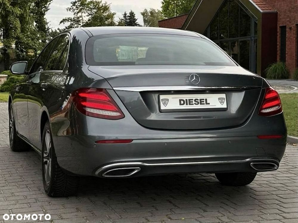 Mercedes-Benz Klasa E - 4