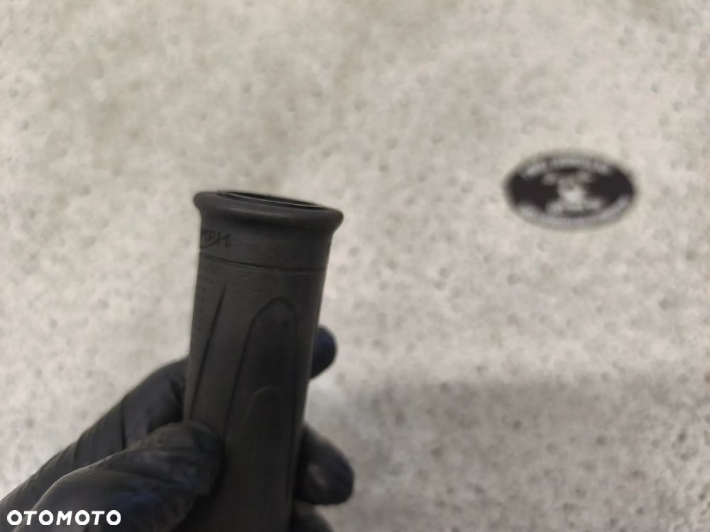 Manetka lewa Triumph Trident 660 2022 - 5