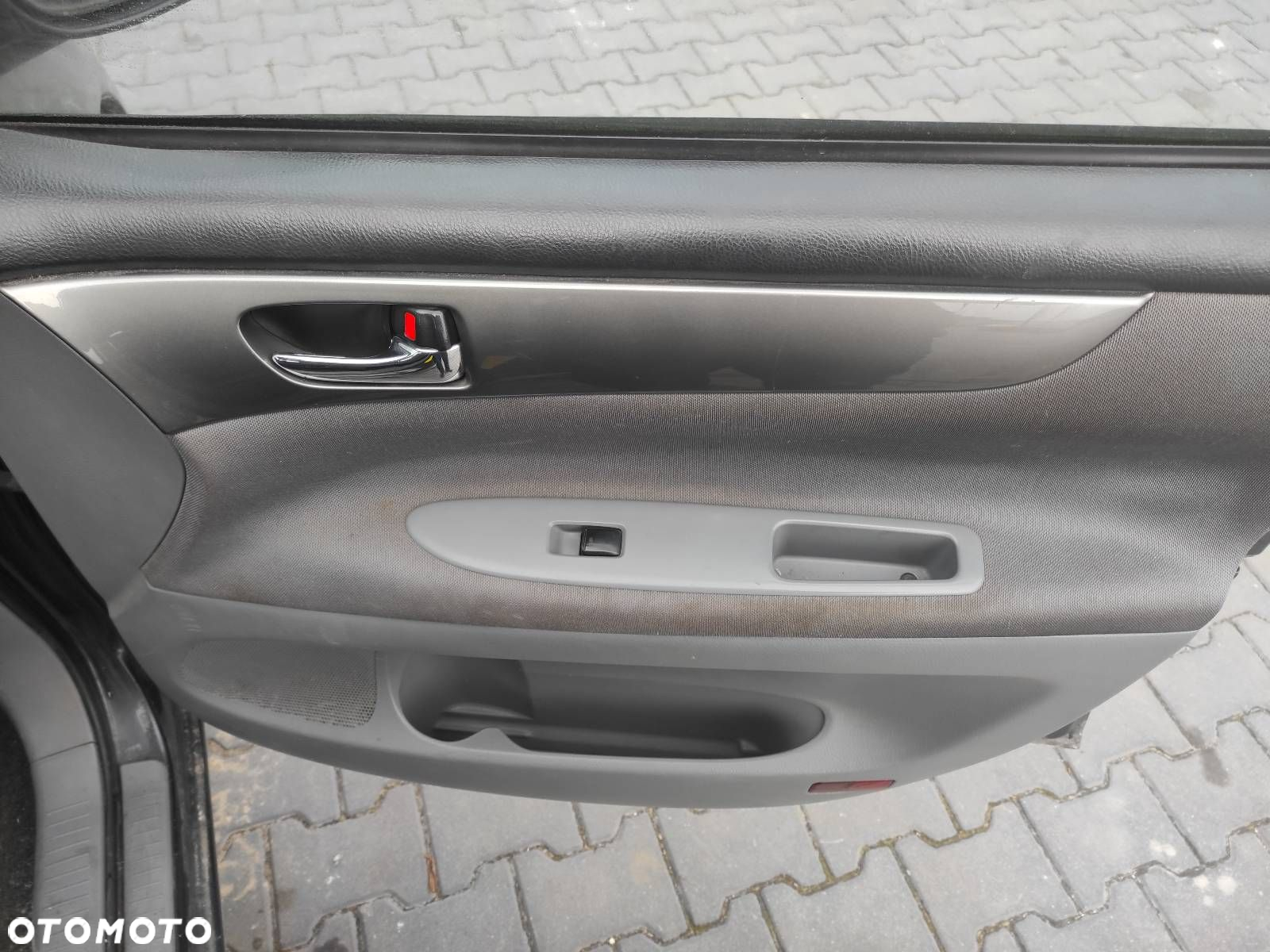 DRZWI KOMPLETNE PRAWY PRZÓD TOYOTA AVENSIS VERSO 1E2 - 6