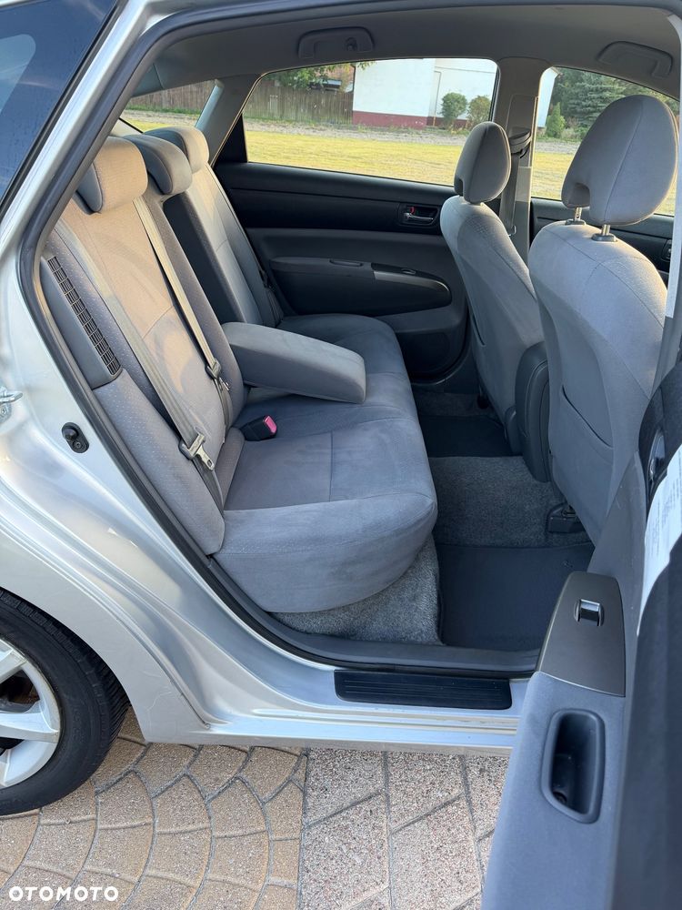 Toyota Prius 1.5 VVT-i Sol - 17