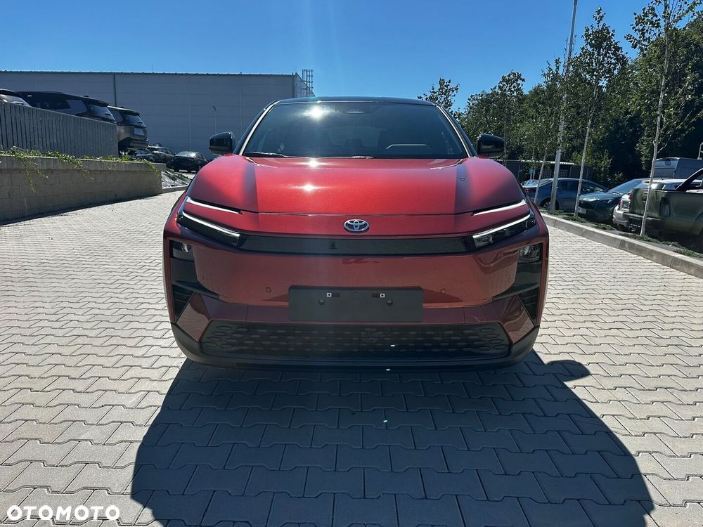 Toyota C-HR+ - 5