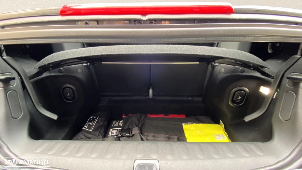 MINI Cabrio Cooper C JCW - 19