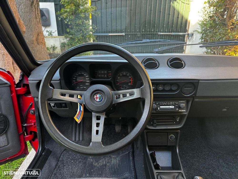 Alfa Romeo Sprint Veloce - 8