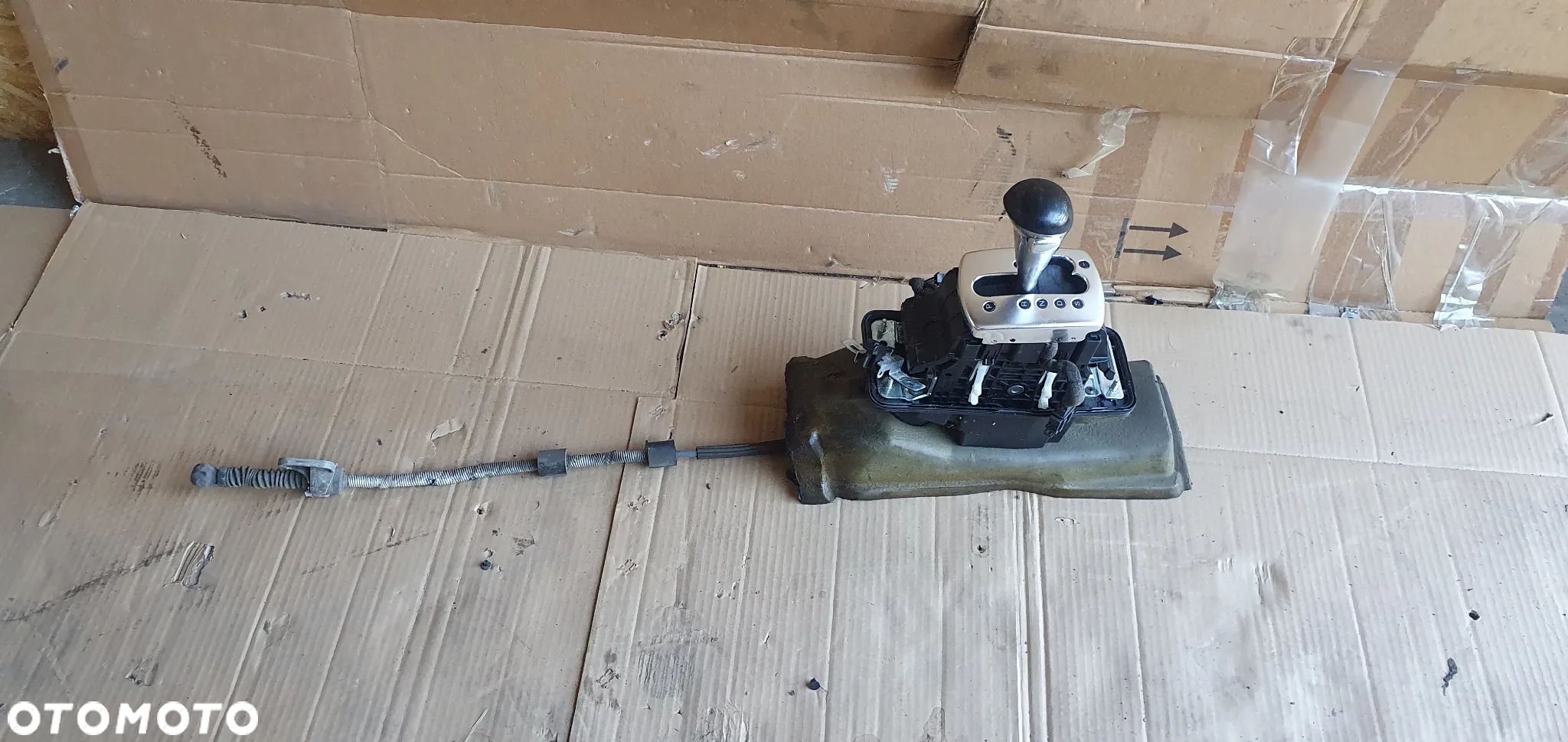 Wybierak lewarek biegów linka automat Audi A8 D3 4E0864439C - 1