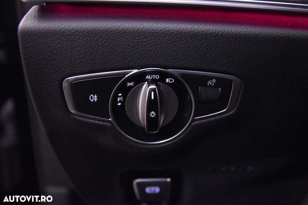 Mercedes-Benz E 300 9G-TRONIC AMG Line - 14