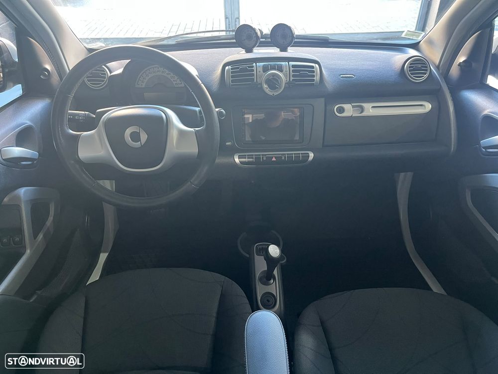 Smart ForTwo Coupé 1.0 mhd Passion 71 Softouch - 19
