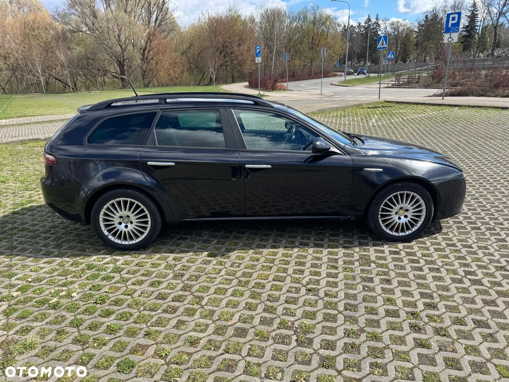 Alfa Romeo 159 - 8