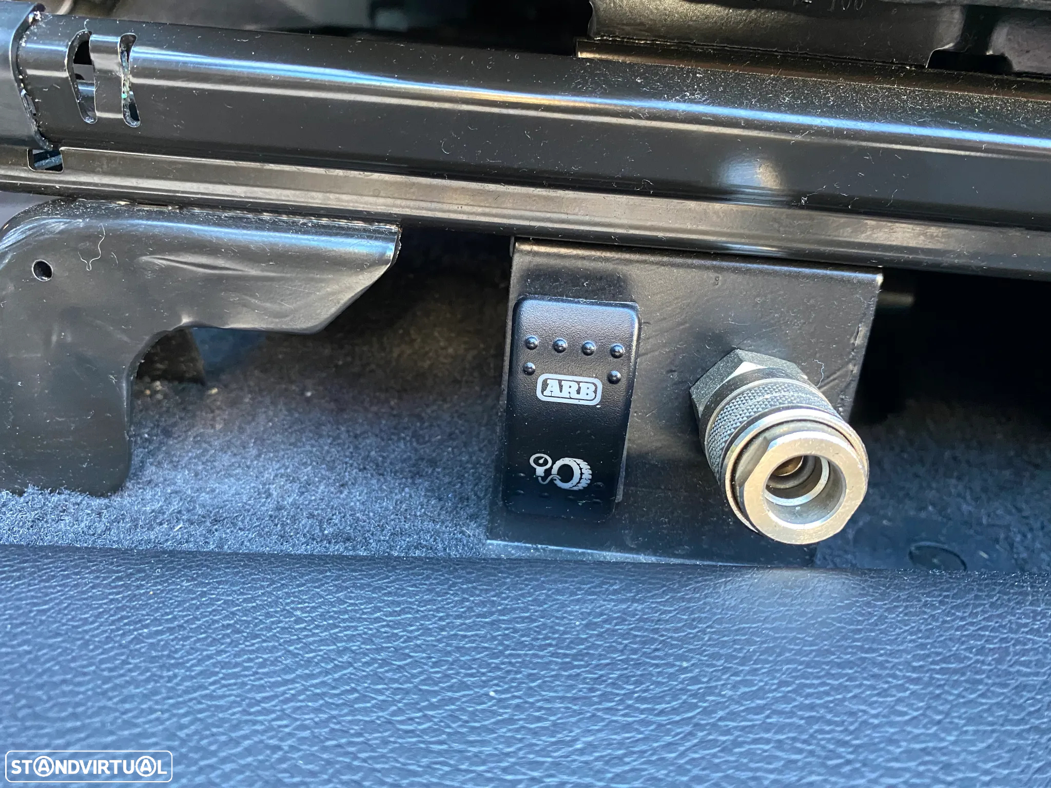 Jeep Wrangler Unlimited 2.2 CRD Sport AT - 41