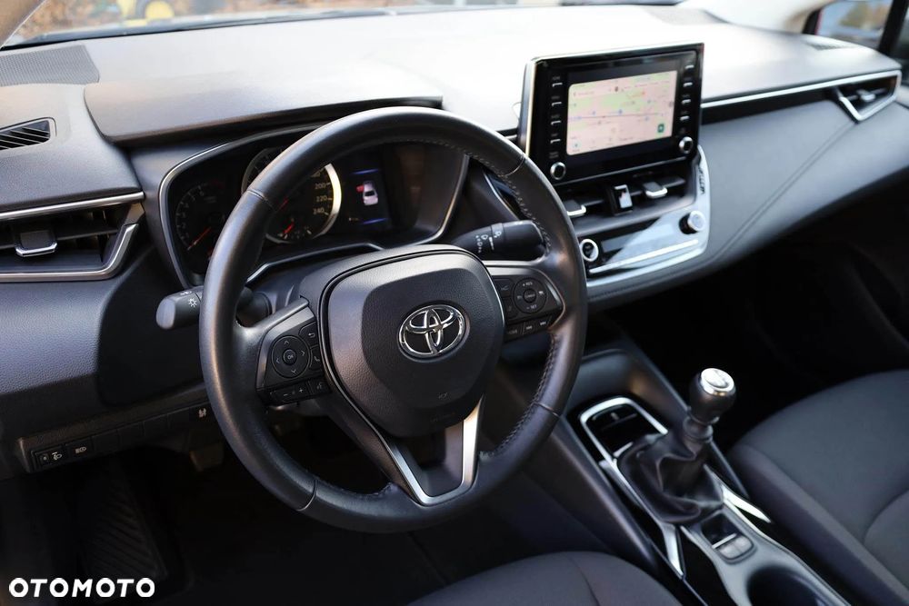 Toyota Corolla 1.5 Comfort - 12