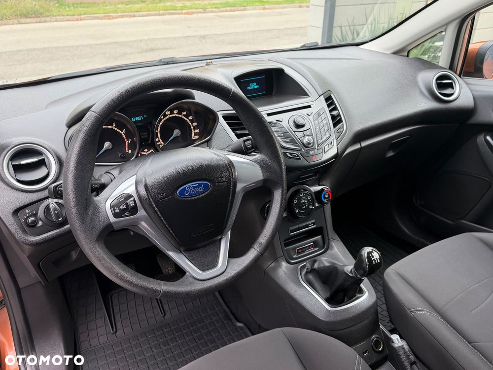 Ford Fiesta - 8