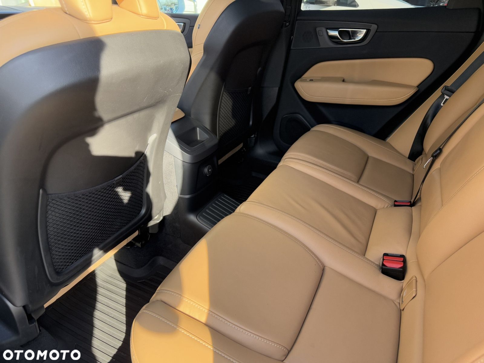 Volvo XC 60 - 25