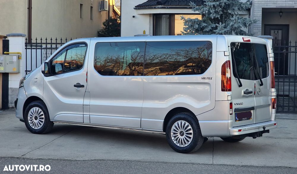 Opel Vivaro - 2