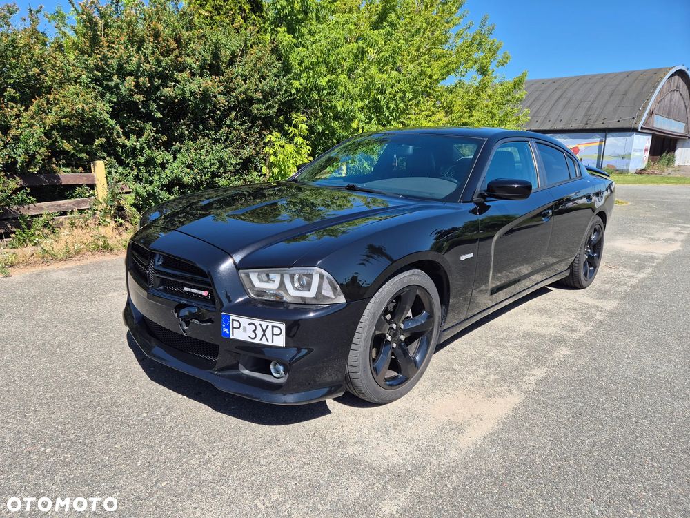 Dodge Charger - 4