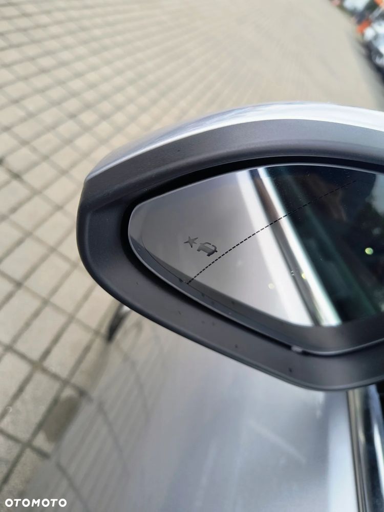 Opel Insignia 1.6 T Cosmo - 29