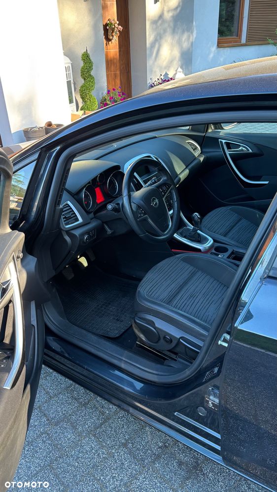 Opel Astra 1.4 T Enjoy - 5