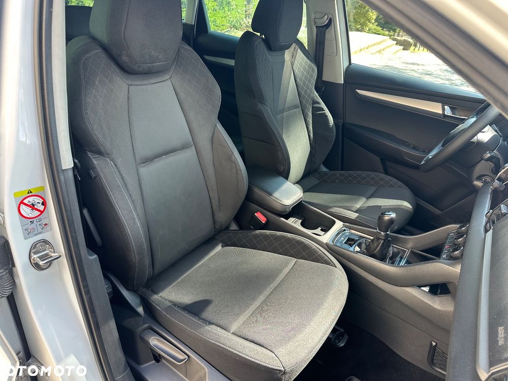 Skoda Karoq 1.6 TDI SCR Ambition - 15