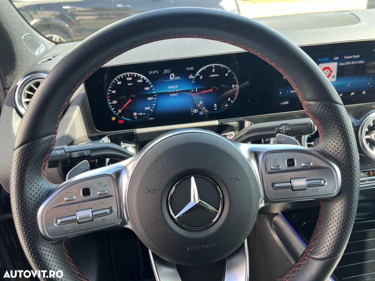 Mercedes-Benz GLA 200 d 4MATIC Aut. - 11
