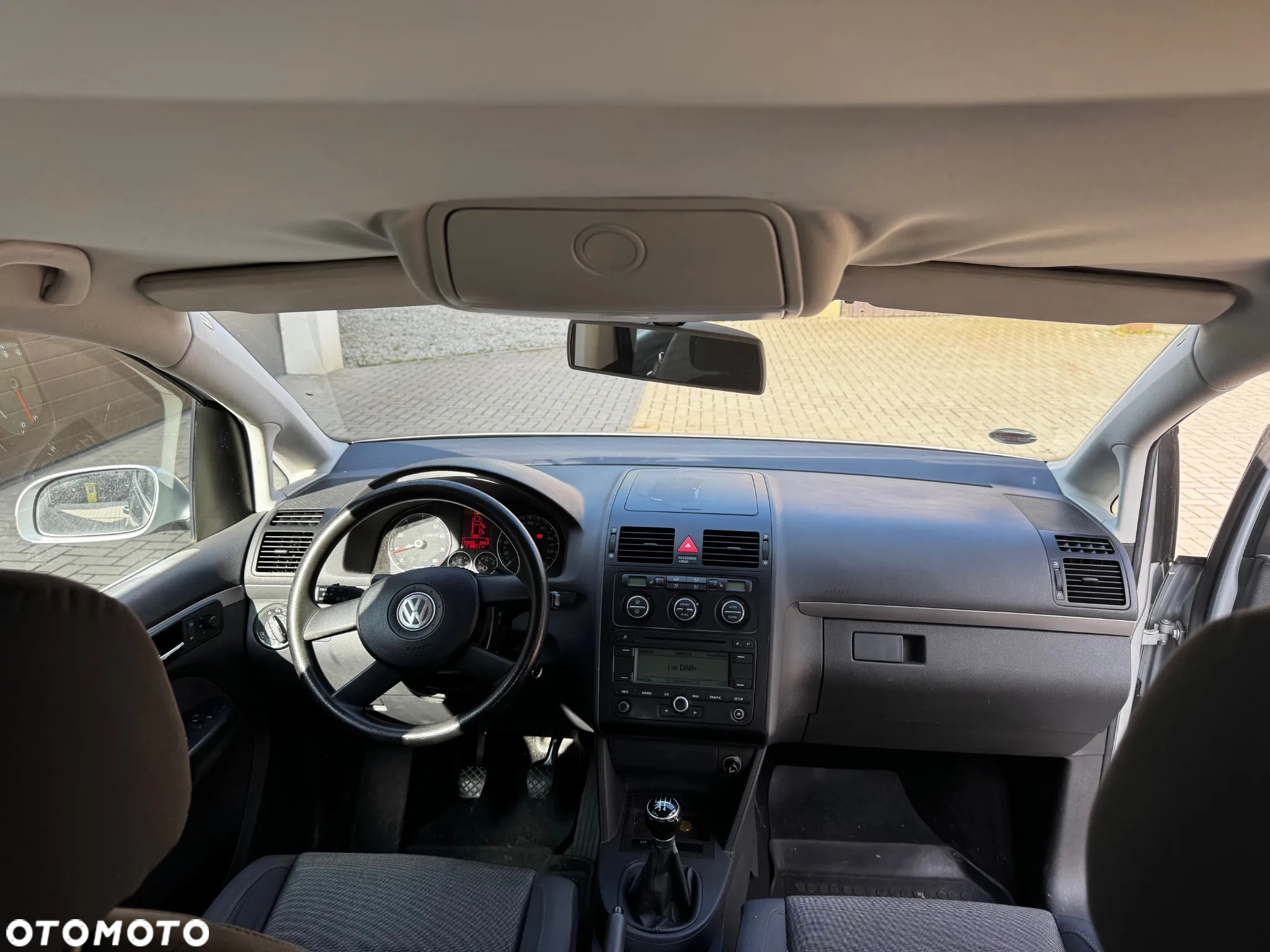 Volkswagen Touran 2.0 EcoFuel Highline - 14