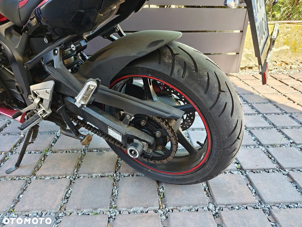 Yamaha FZ6 - 8