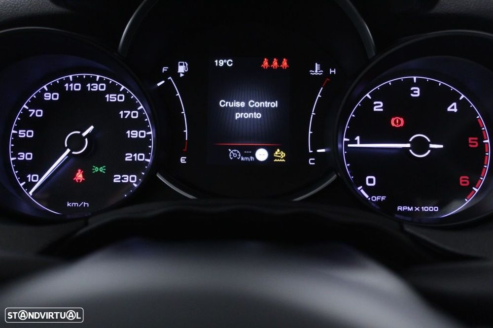 Fiat 500X 1.3 MJ City Cross - 26