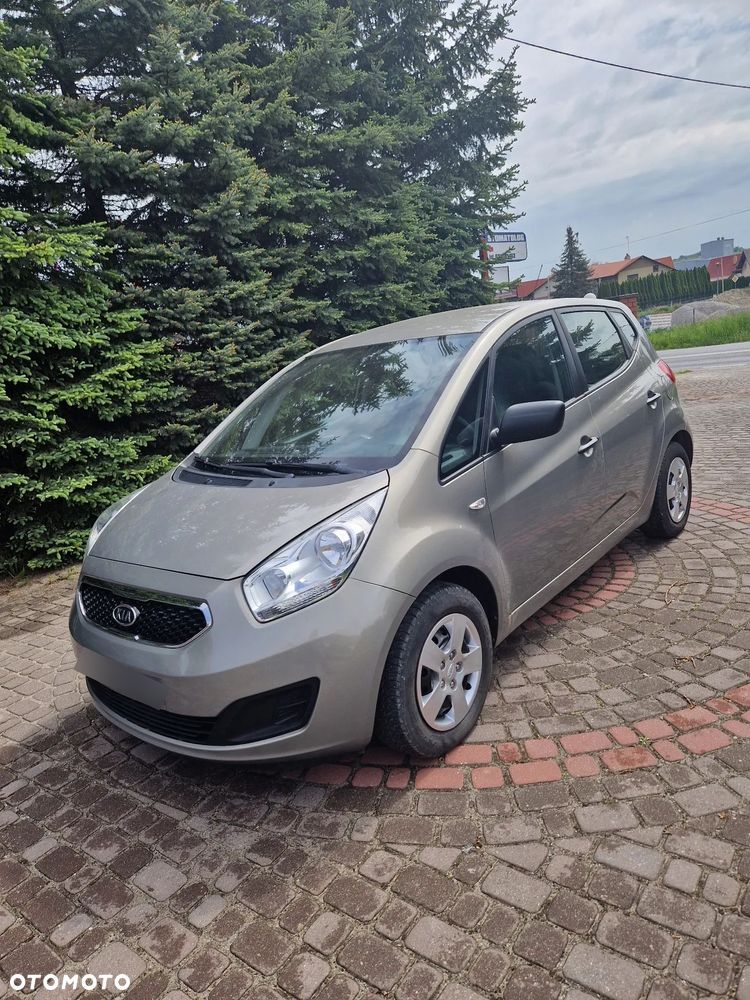 Kia Venga 1.4 CRDi L - 2