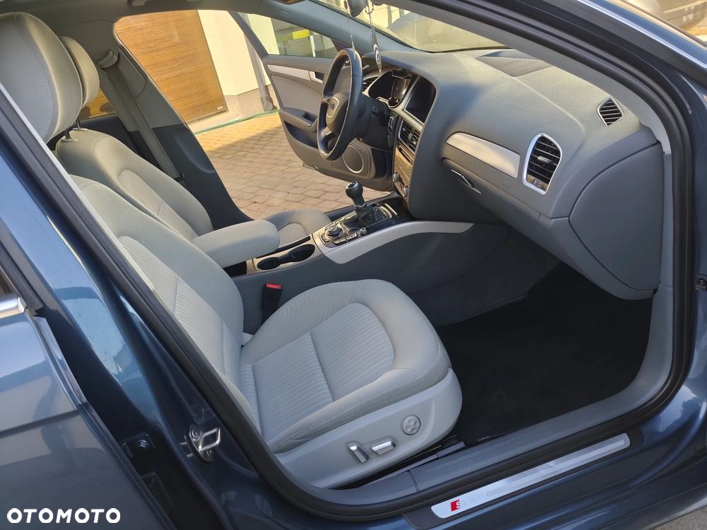 Audi A4 Avant 3.0 TDI - 17