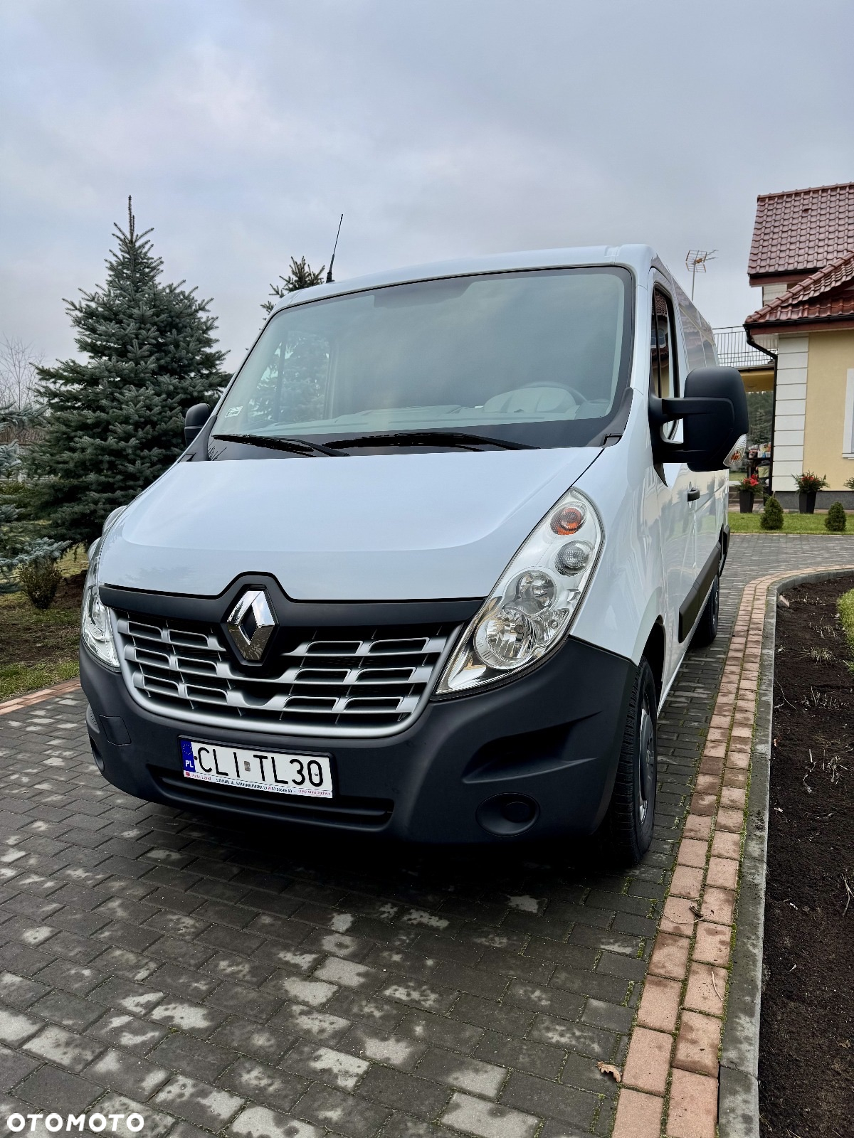 Renault Master dCi 110 L2H2 VA - 2