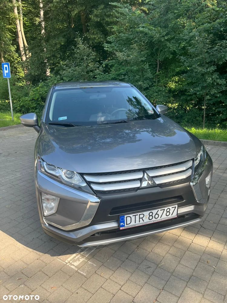Mitsubishi Eclipse Cross - 8