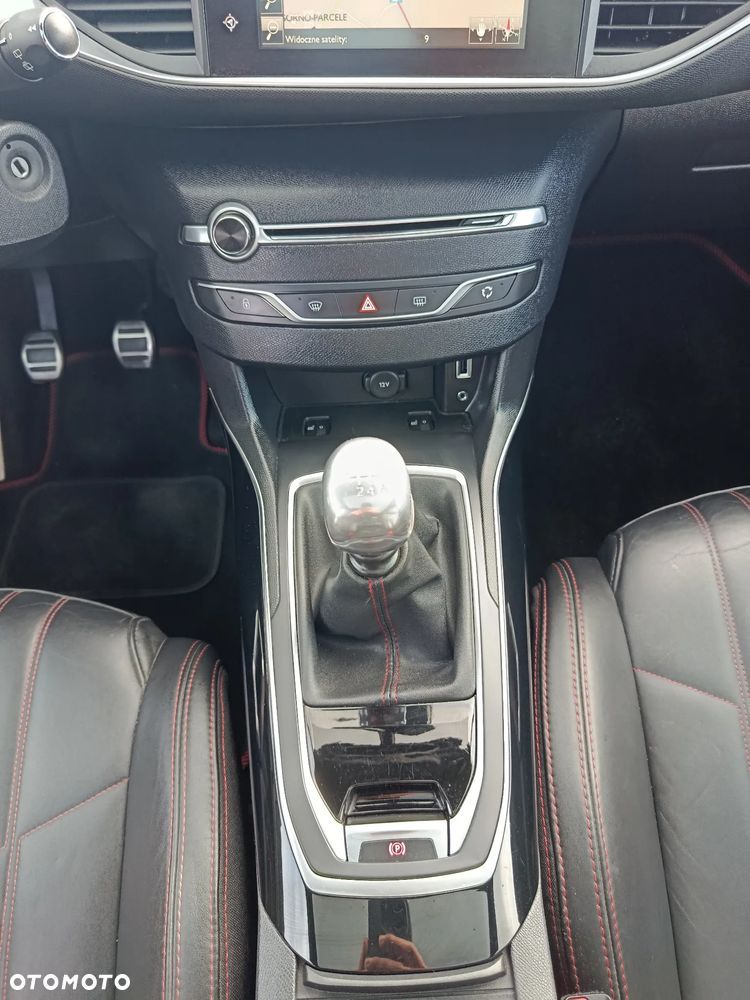 Peugeot 308 - 17