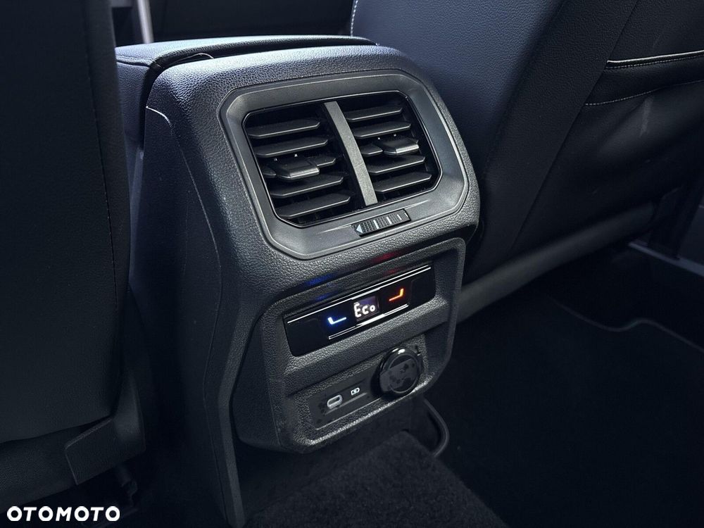 Volkswagen Tiguan 1.4 eHybrid R-Line DSG - 33