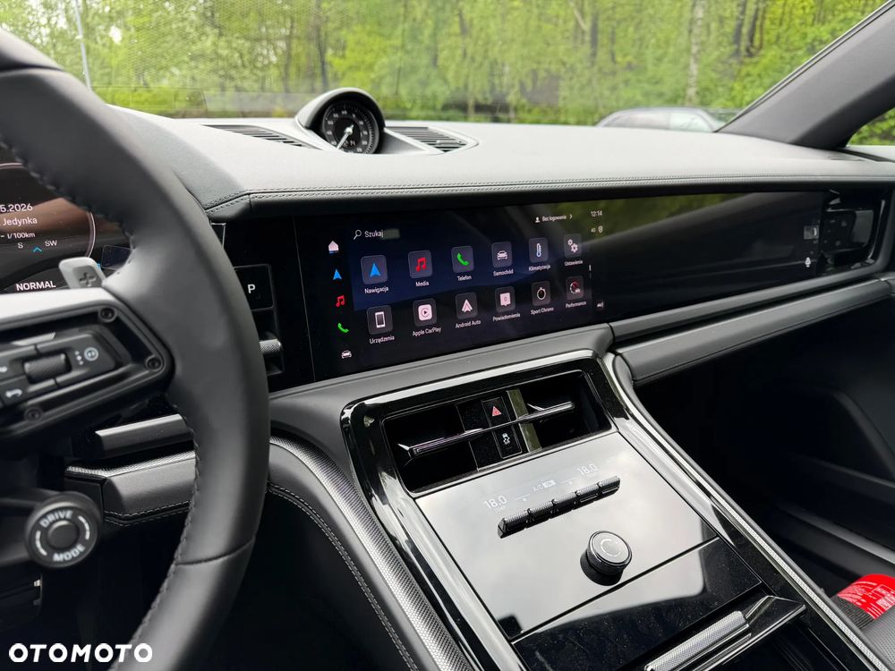 Porsche Panamera 4 - 13