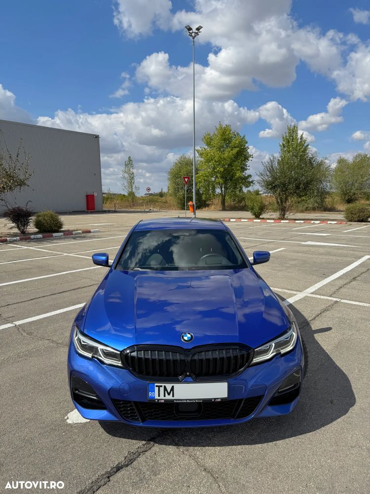 BMW Seria 3 330i AT M Sport - 2