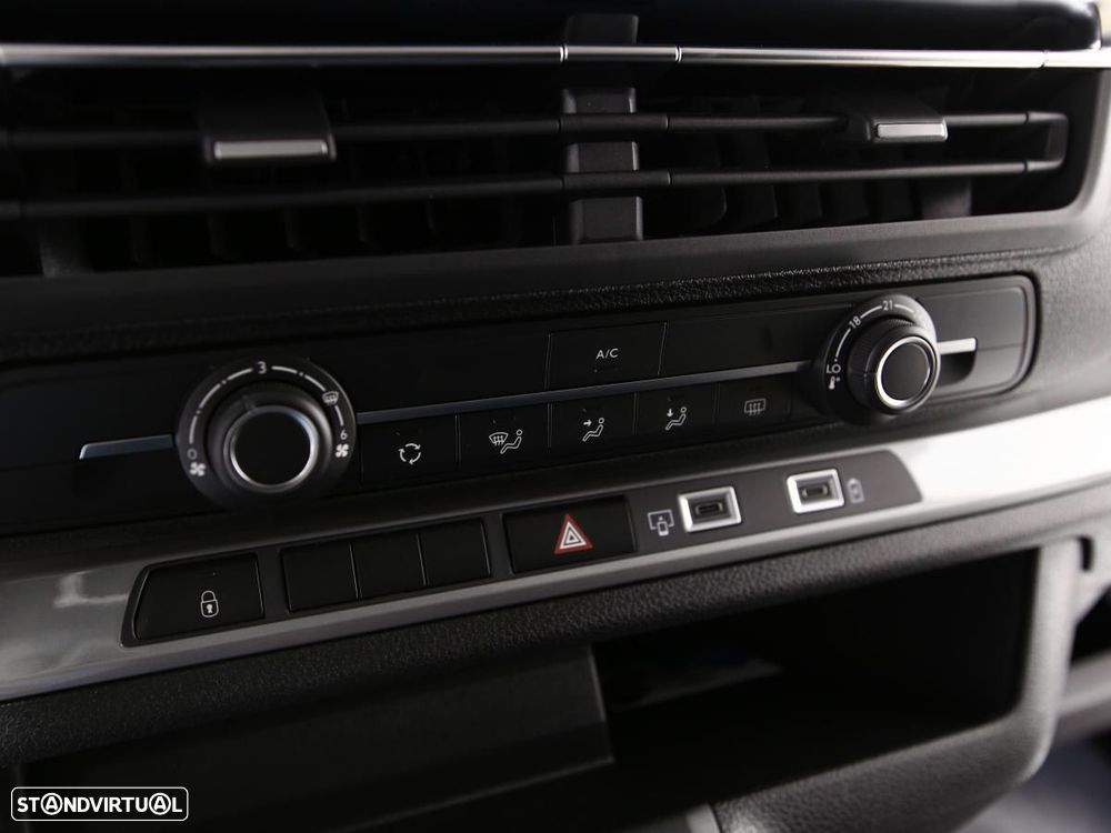 Toyota Proace Verso - 21