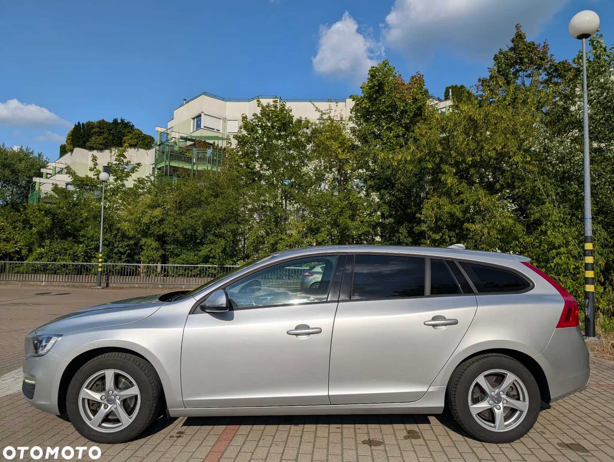Volvo V60 - 13