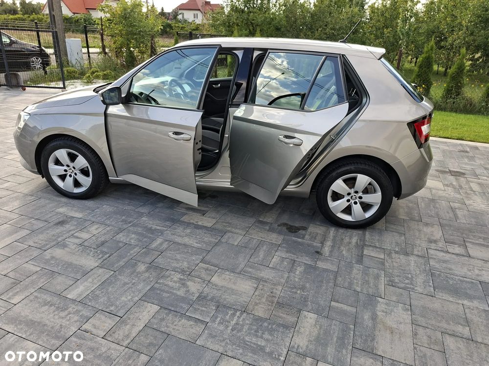 Skoda Fabia 1.2 TSI Ambition - 16