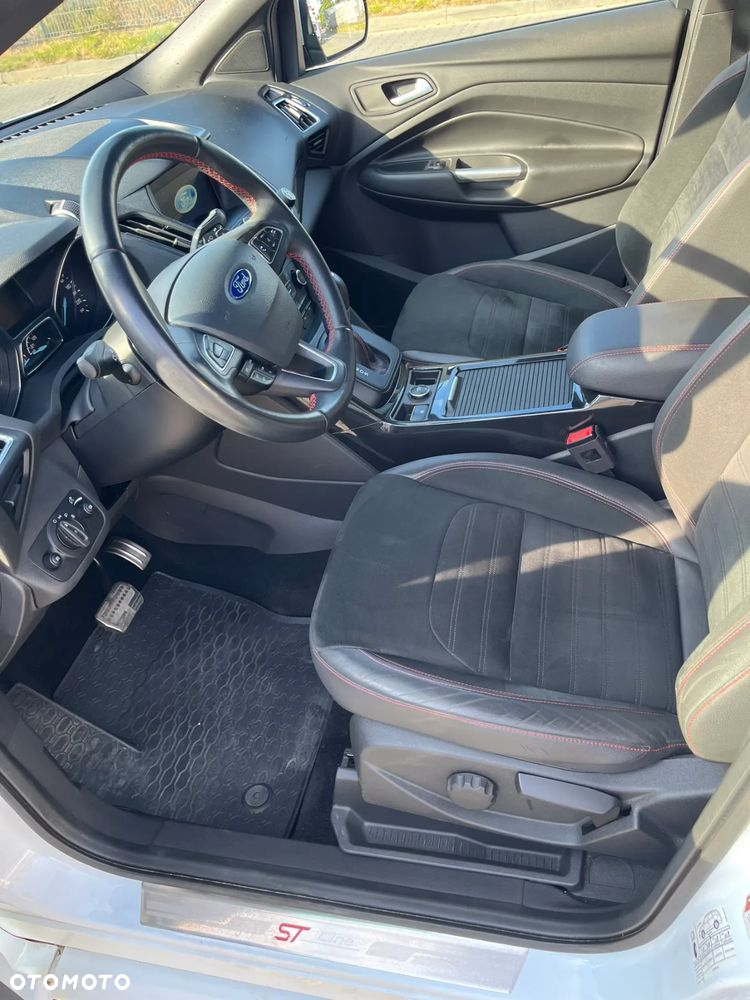 Ford Kuga 1.5 EcoBoost 4x4 ST-Line - 19