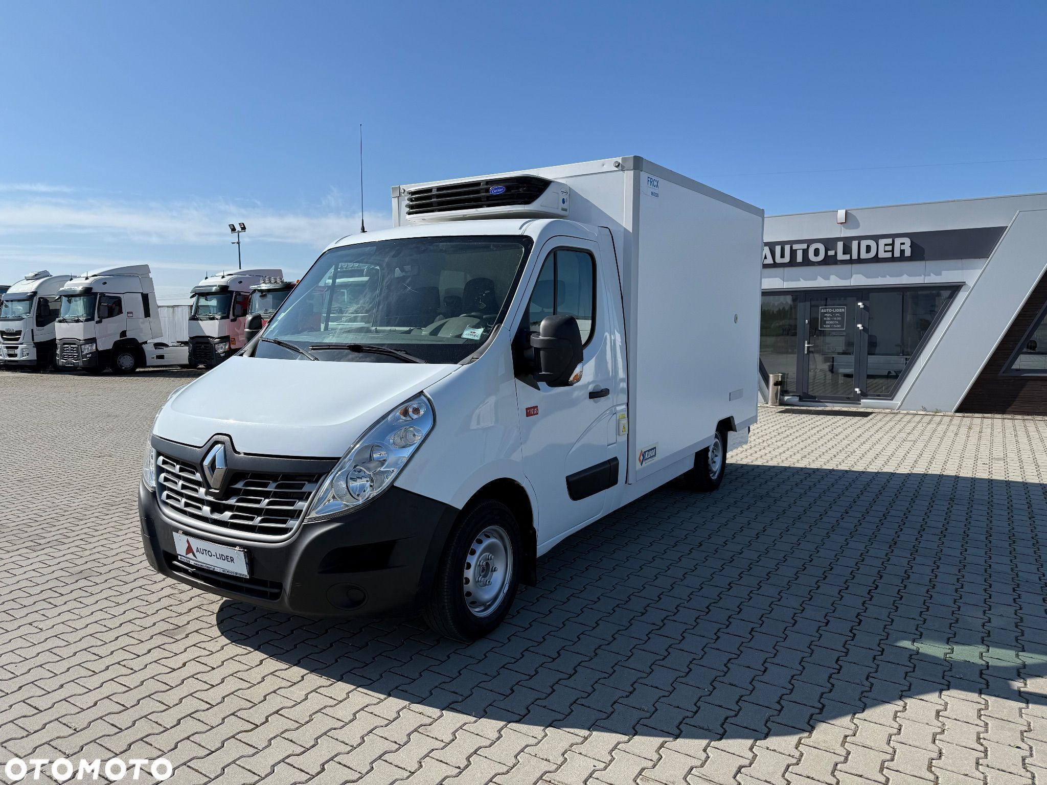 Renault MASTER 125 / CHŁODNIA / MROŹNIA / WTYKA 220V / HAKOWA / Z FRANCJI / STAN BDB / / / - 1