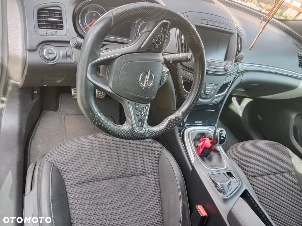 Opel Insignia - 9