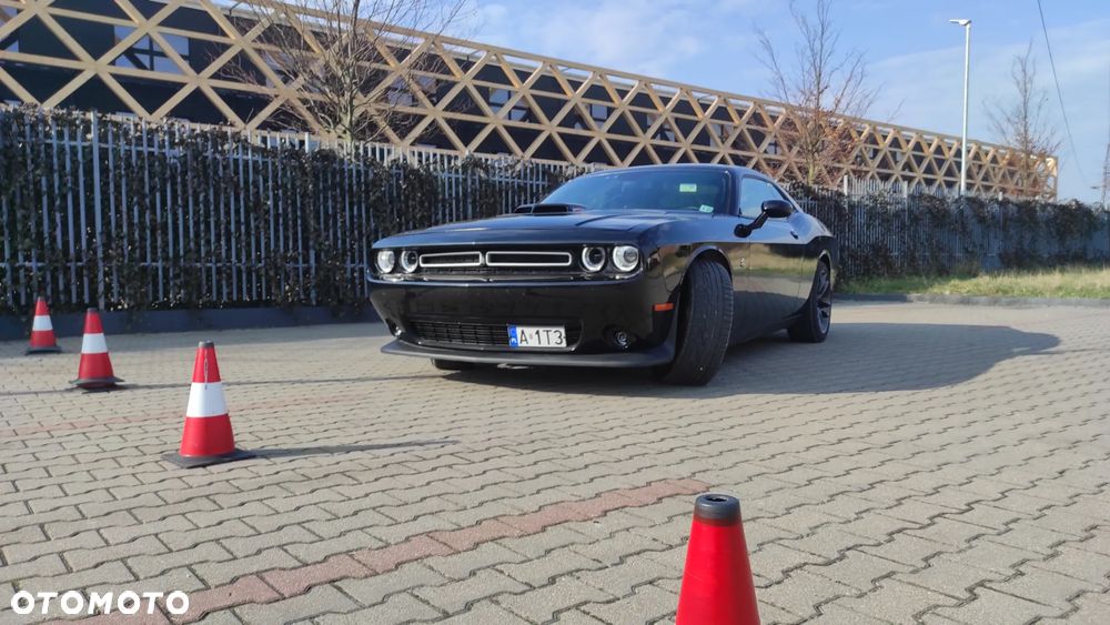 Dodge Challenger 6.4 Scat Pack - 5
