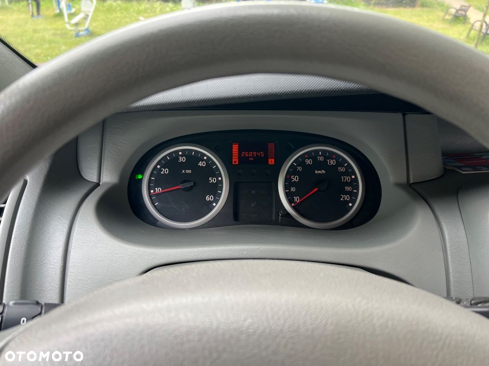 Renault Trafic 2.0 dCi 115 Evado - 20