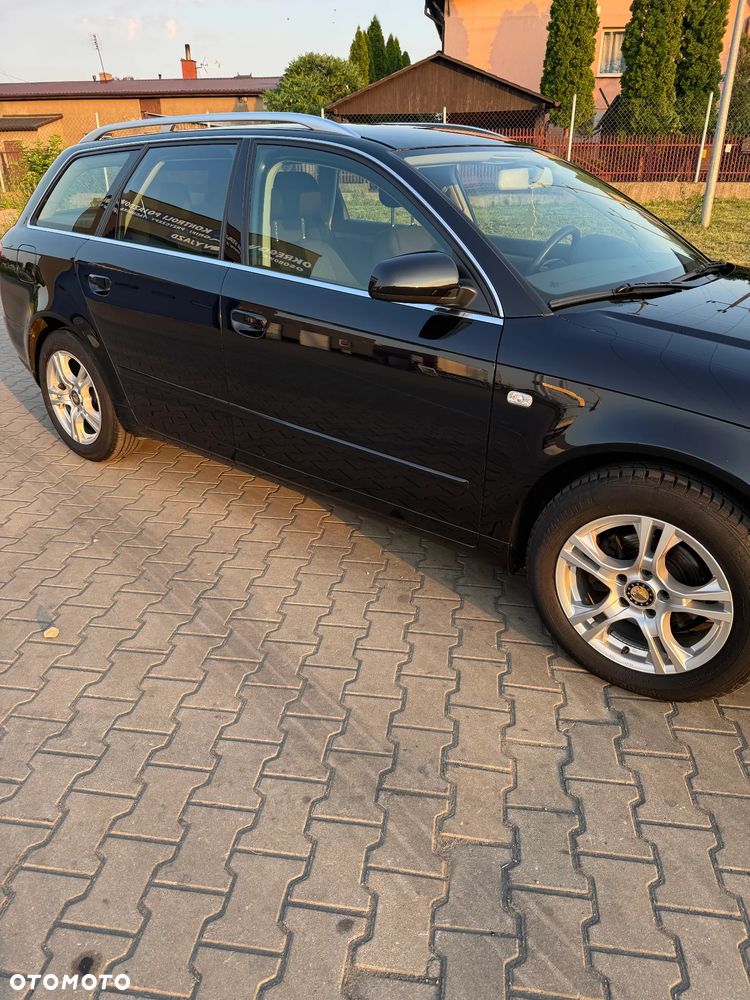 Audi A4 Avant - 6