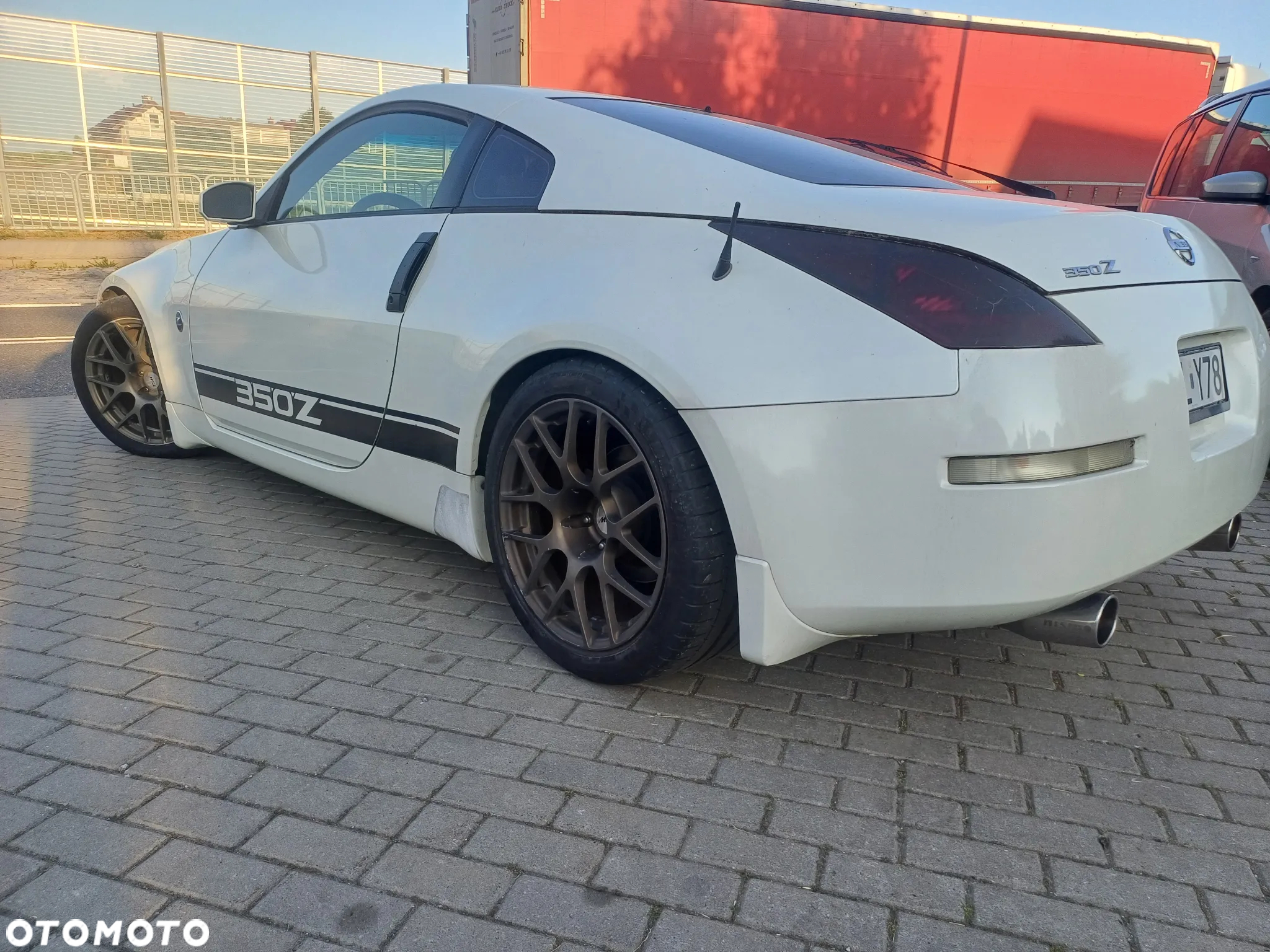 Nissan 350 Z - 4