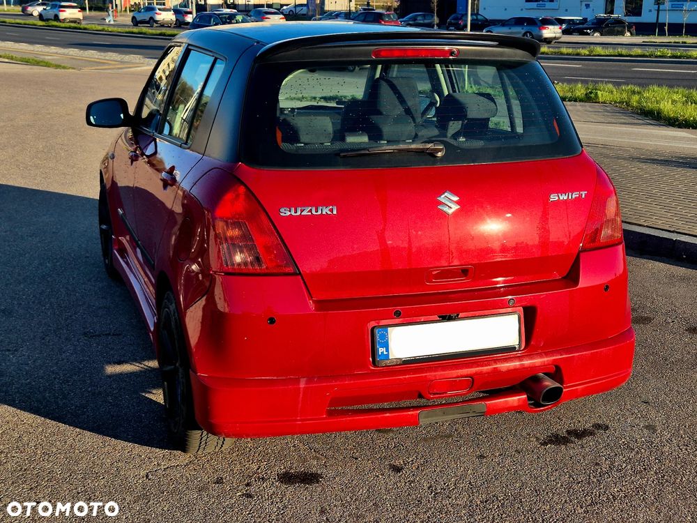 Suzuki Swift - 3