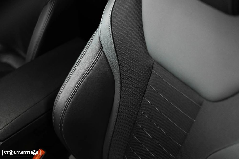 BMW 320 e Aut. Sport Line - 9