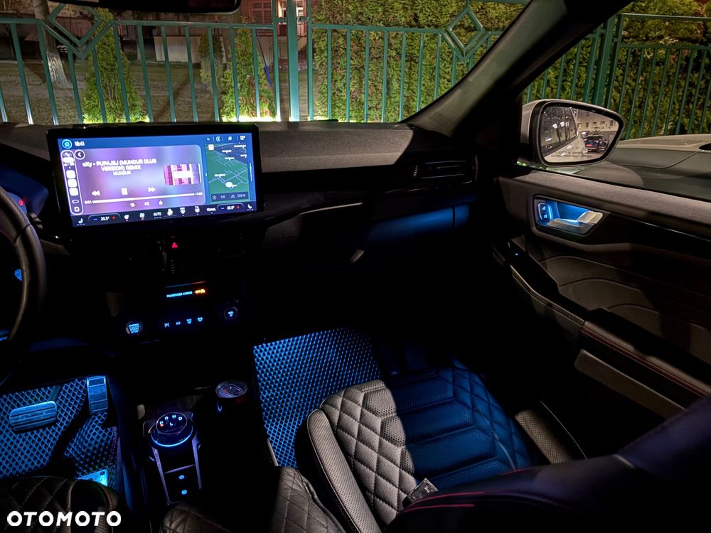 Ford Escape - 37